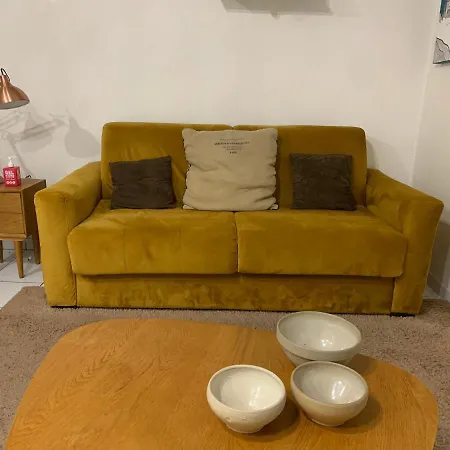 Beau Studio Paris. باريس